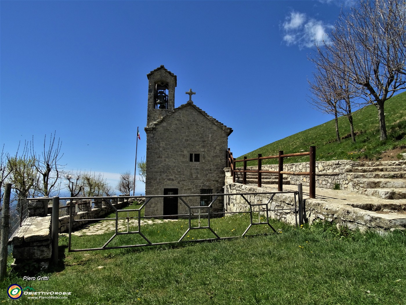 55 Santuario della Sacra Famiglia di Nazareth.JPG